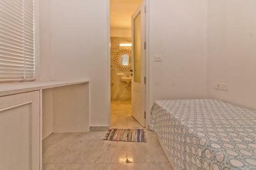 Villa Riviera