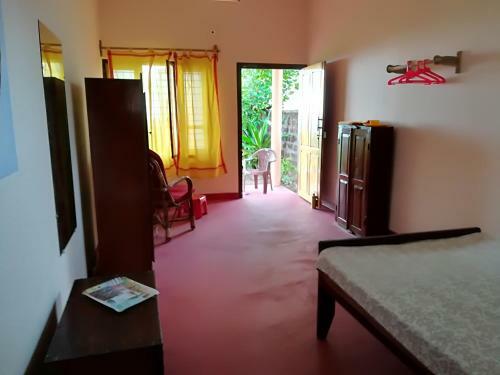 Hotel Sukriti Beach Resort
