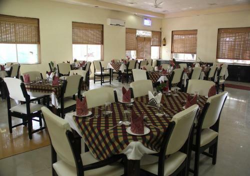 Hotel Mpt Malwa Resort Mandu