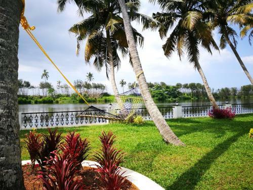 Hotel Majestic Retreat Resort