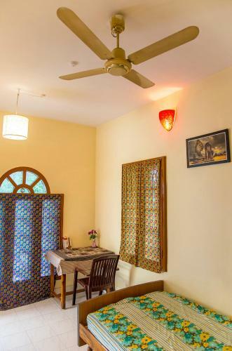 Hostal Dwaraka Home Stay