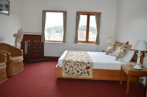 Pahalgam Hotel