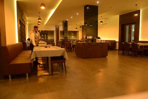 Hotel The Divine Resort