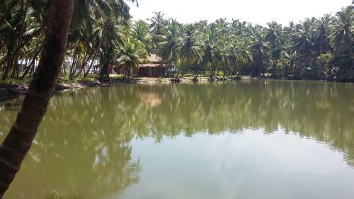 River Lap Homestay
