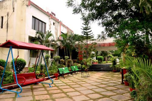 Hotel Mpt Surbahar, Maihar