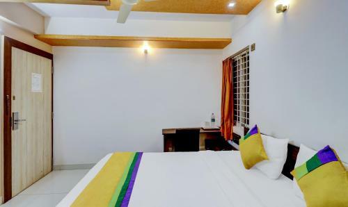 Hotel Treebo Trip Pratham Presidency