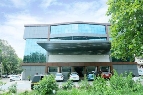 Hotel Sunstar Residency & Food Plaza Pala