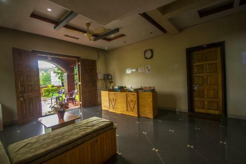 Hotel O'nest Oceano Pearl - A Beach Home Stay