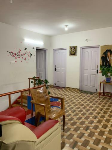 Hotel Vignesh Holiday Inn