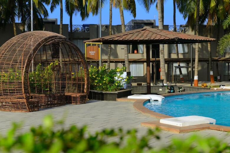 Hotel Treat Resort