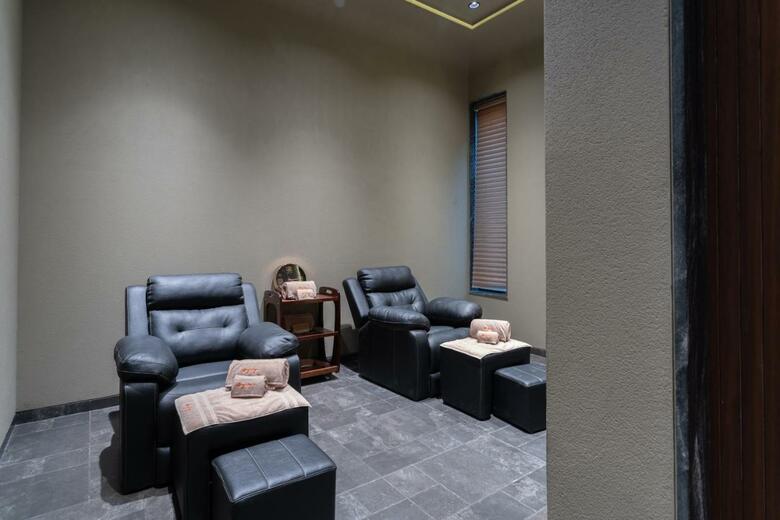 Hotel Treat Resort