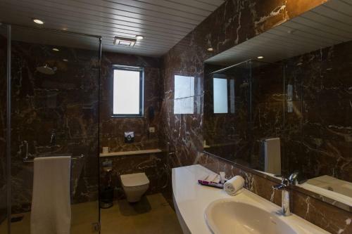 Hotel Sarovar Portico, Somnath