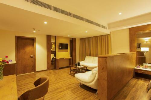 Hotel Sarovar Portico, Somnath