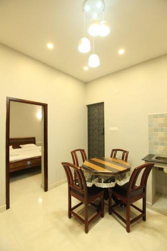Hostal Maple House