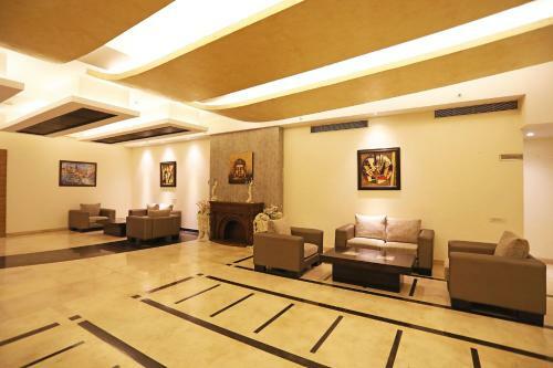 Hotel Glitz Westend Inn