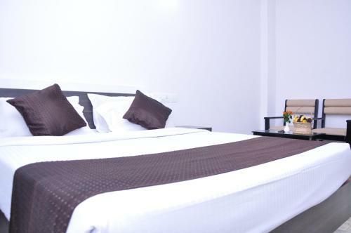 Hotel Munnar Summer Castle