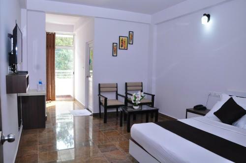 Hotel Munnar Summer Castle