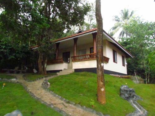 Green Garden Daisy Villa