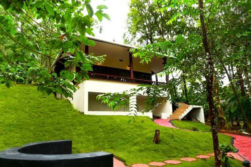 Green Garden Daisy Villa