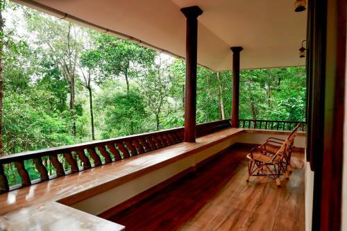 Green Garden Daisy Villa
