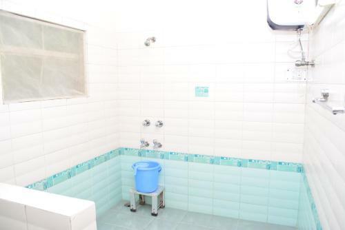 Hostal Blue Triangle Family Hostel
