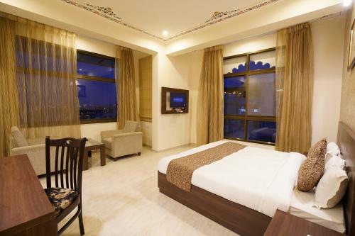 Hotel The Lake View Palace