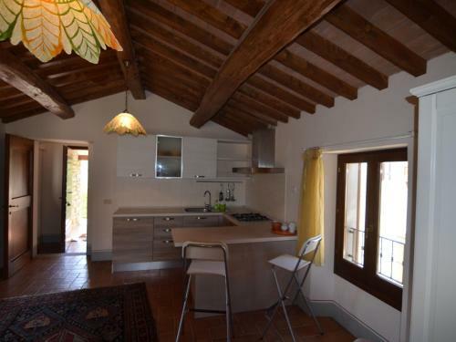 Gorgeous Valley View Apartment In Modigliana