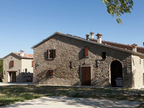 Gorgeous Valley View Apartment In Modigliana