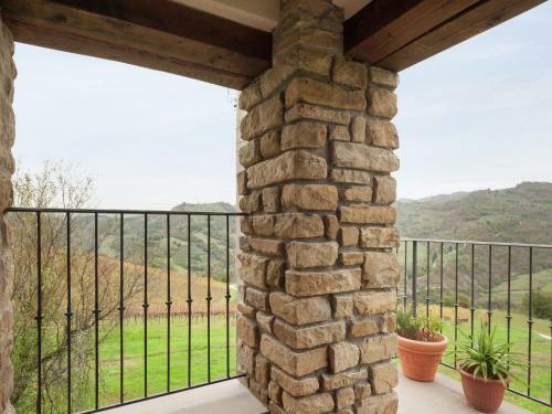 Gorgeous Valley View Apartment In Modigliana
