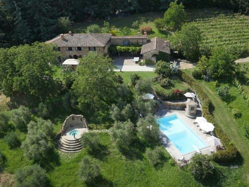 Grezzano Villa Sleeps 14 Pool Wifi