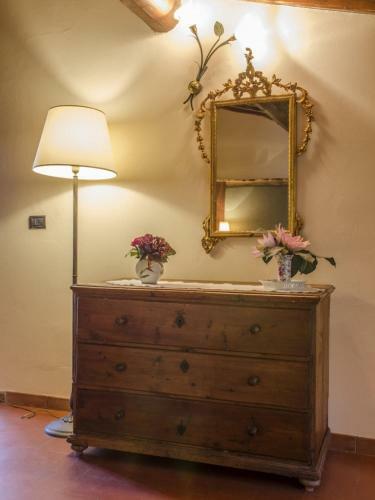 Grezzano Villa Sleeps 14 Pool Wifi