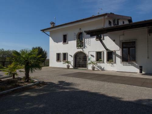 Mont'albano Bed & Living