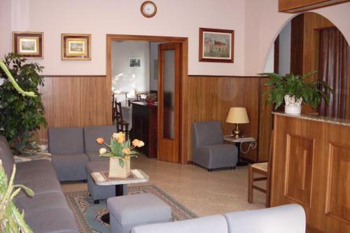 Hotel Albergo Villa Del Sole
