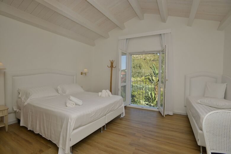 Hostal Arenosu A Pochi Km Dalle Spiagge
