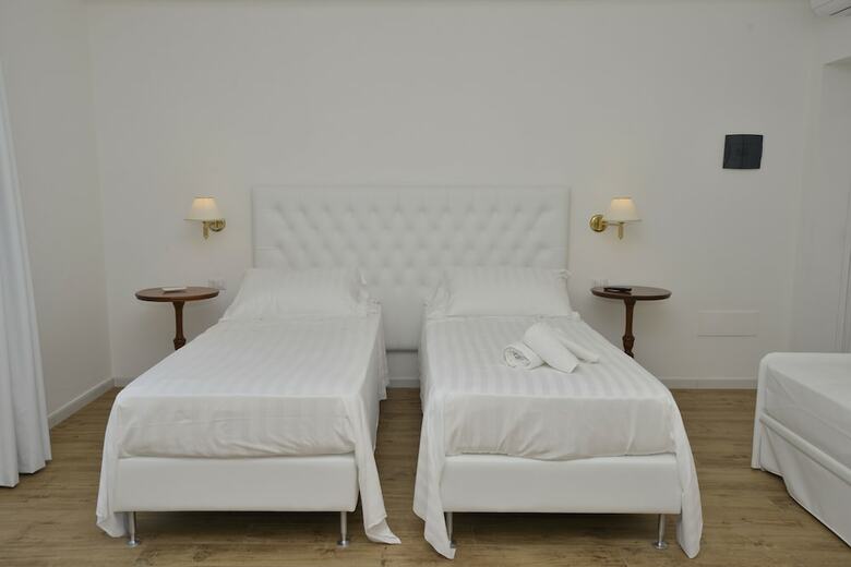 Hostal Arenosu A Pochi Km Dalle Spiagge