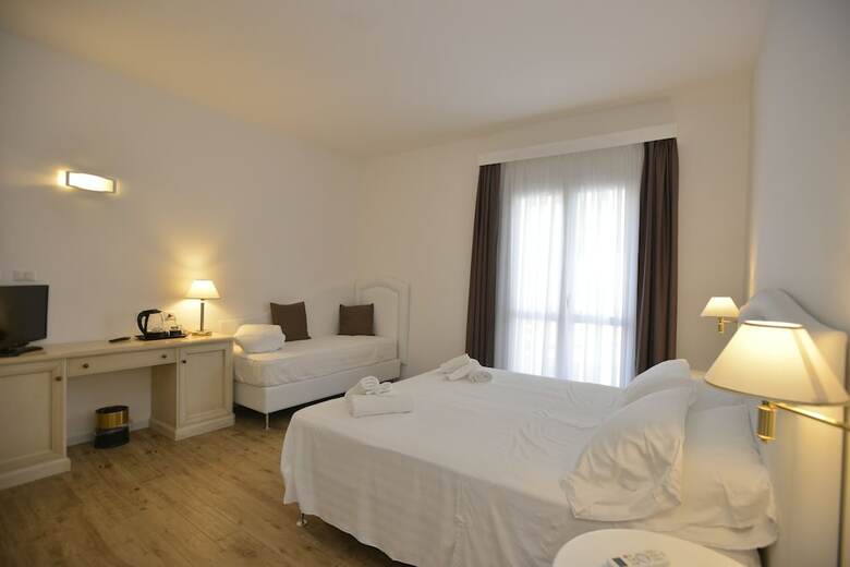 Hostal Arenosu A Pochi Km Dalle Spiagge
