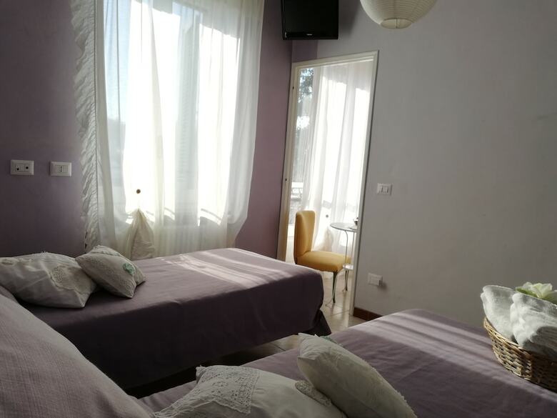 Hostal Villa Curte Nicia