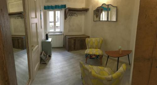 Hostal 24h Suite