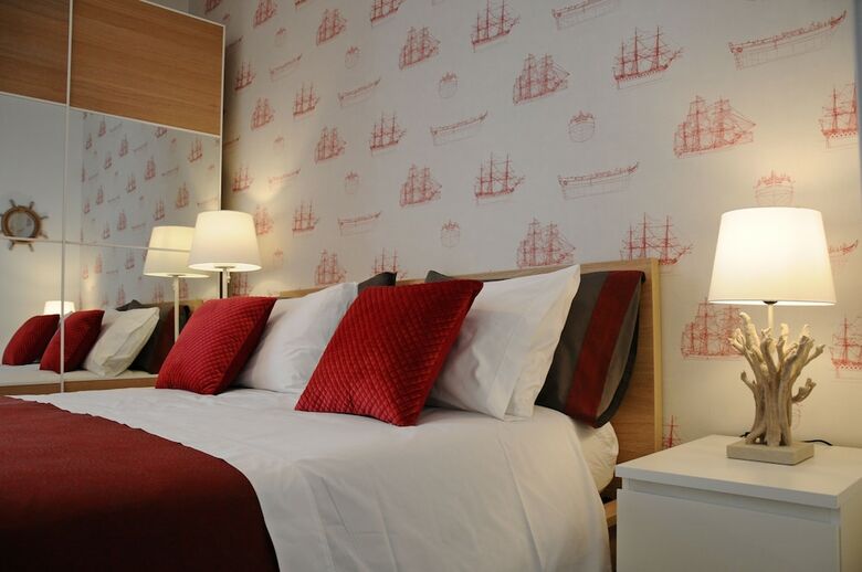 Hostal Thal�a Guest House Marzamemi