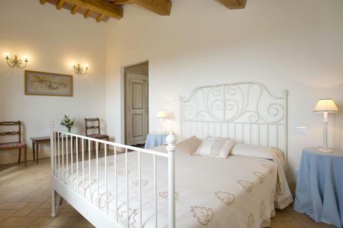Podere Dottrina Villa Sleeps 12 Wifi