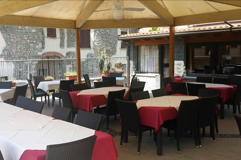 Hotel Albergo Roman�