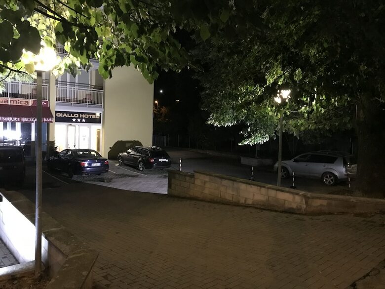 Hotel Giallo