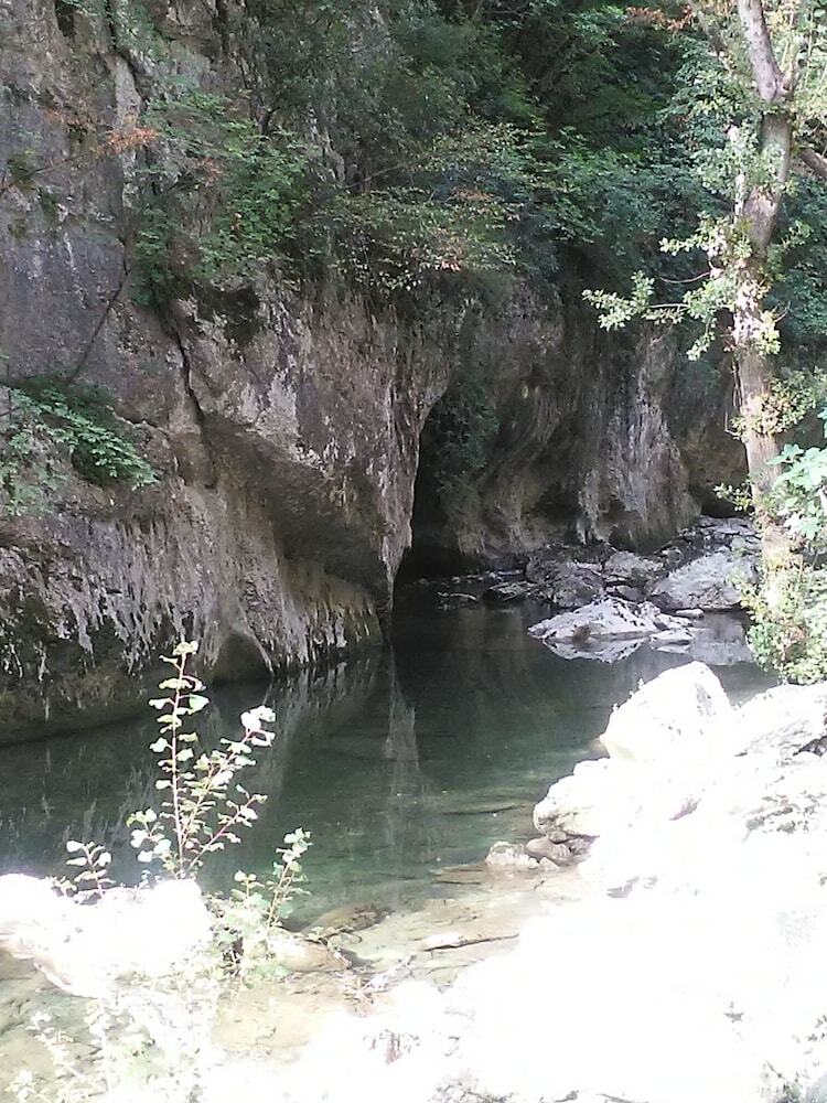 Hotel Terme Di Frasassi