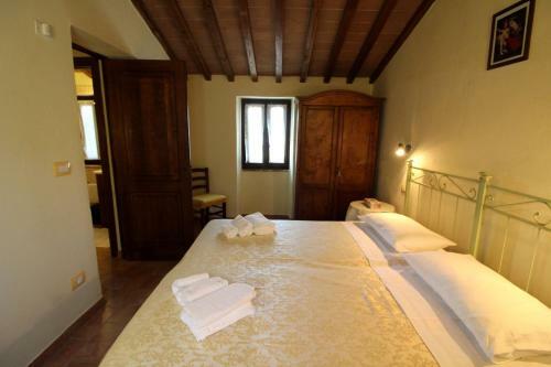 Volterrano Villa Sleeps 7 Pool Wifi