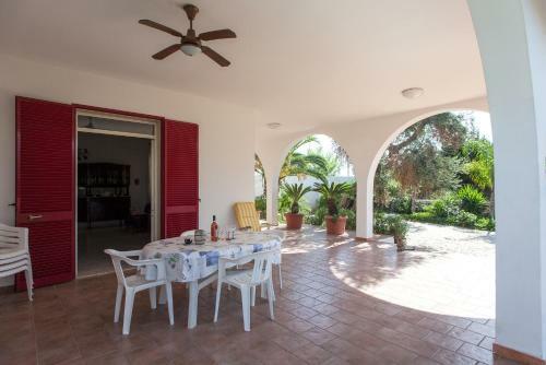 Villa Ionio With Pool M511