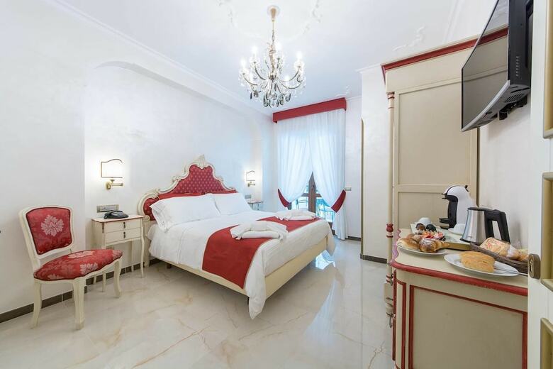 Hostal B&B Palazzo Montesanto