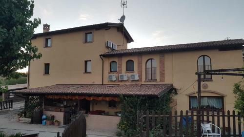 Hostal La Locanda Dei Cavalieri Affittacamere