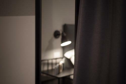 Hostal 6th Land - Rent Rooms Affittacamere