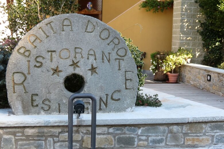 Apartamento La Baita D'oro Ristorante Residence