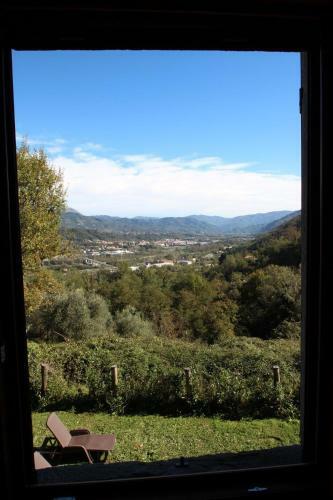 Gallicano Villa Sleeps 8 Wifi